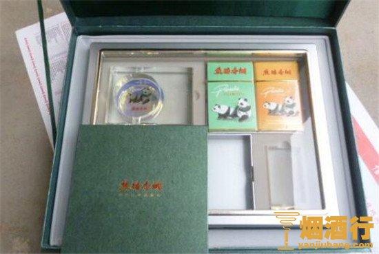 ﻿熊猫硬时代版5盒礼盒出口香烟
